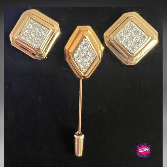 Vintage Avon Pavé Jewelry Set: Herringbone Necklace, Earrings, Stick Pin (1984) - Picture 3 of 4